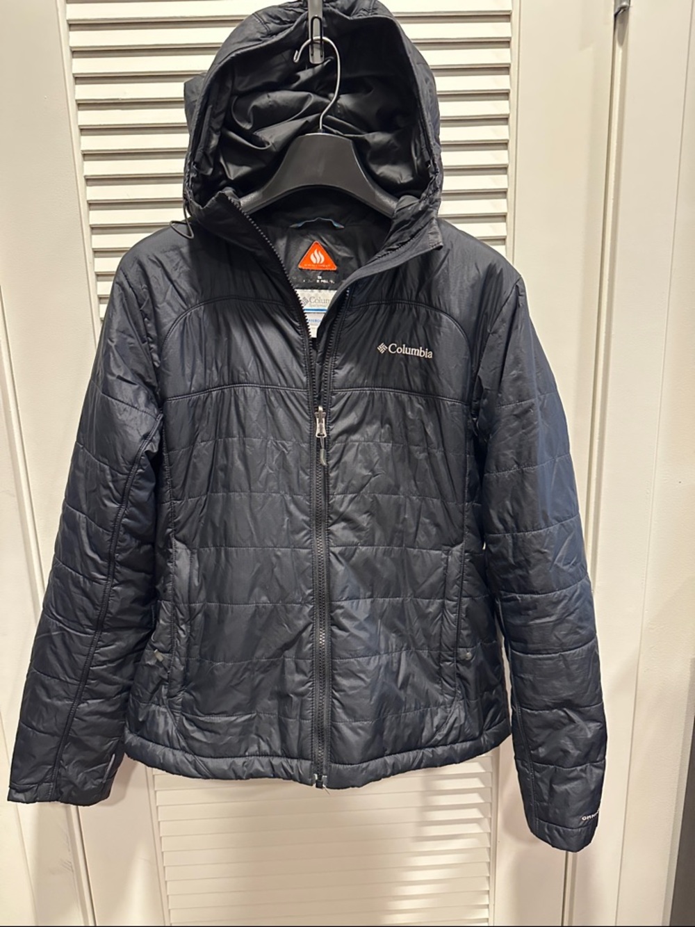 Columbia Women’s Black Hooded Quilted Puffer Jacket